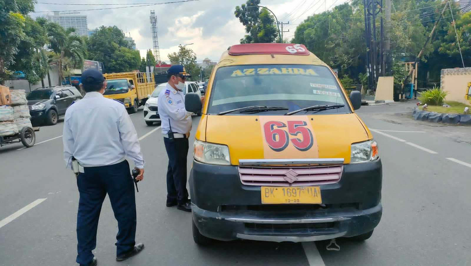 Razia Angkot, Petugas Kembali Dapati Supir Angkot Positif Nark