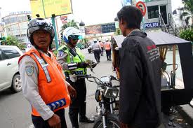 Dishub Dan Polisi Razia Ranmor